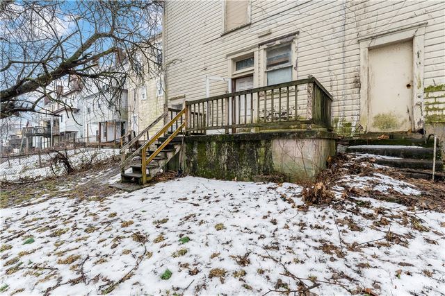 119 Birmingham Ave 117, Carrick, PA 15210