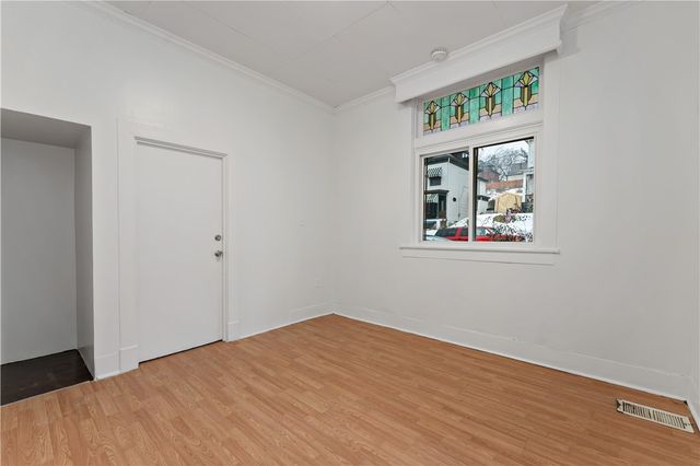 119 Birmingham Ave 117, Carrick, PA 15210