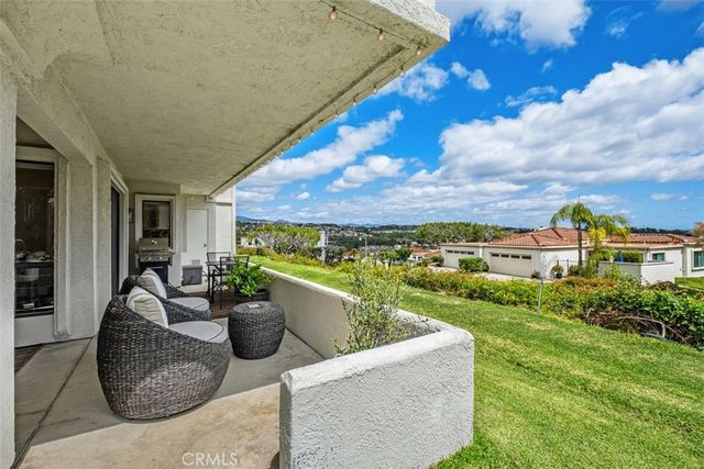 22392 Manacor 1, Mission Viejo, CA 92692