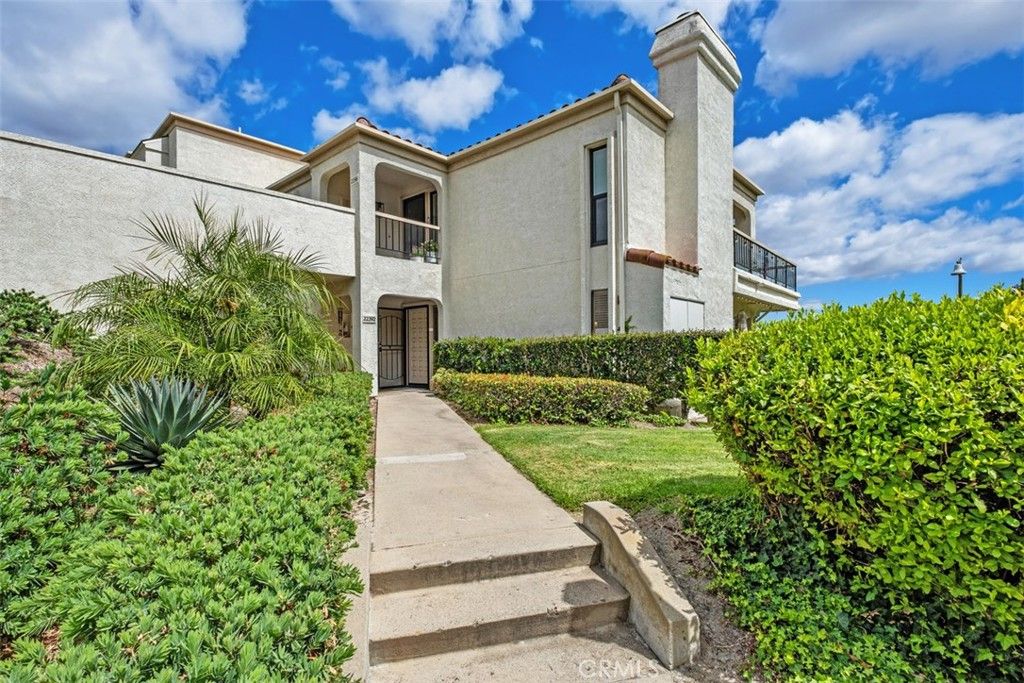 22392 Manacor 1, Mission Viejo, CA 92692