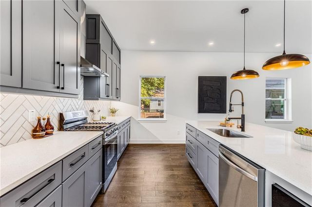 971 Washington SW Place, Atlanta, GA 30314