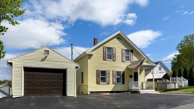30 Prospect St, Spencer, MA 01562