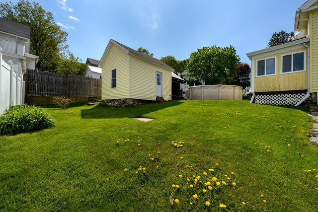 30 Prospect St, Spencer, MA 01562