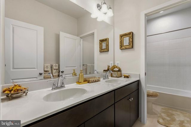14146 DUNLIN ST, Clarksburg, MD 20871