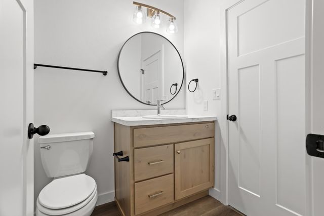 2515 38th Avenue S, Moorhead, MN 56560