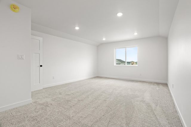 2515 38th Avenue S, Moorhead, MN 56560