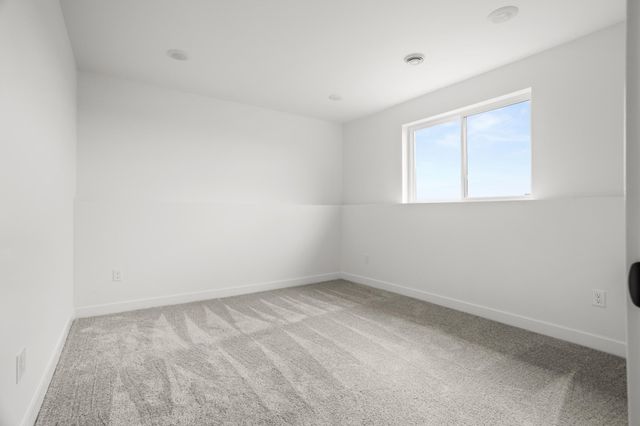 2515 38th Avenue S, Moorhead, MN 56560