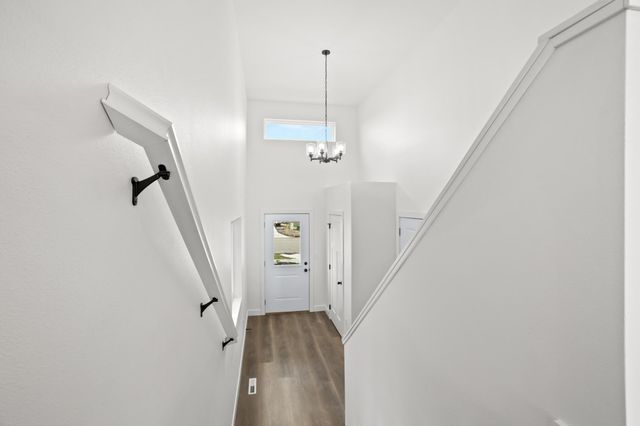 2515 38th Avenue S, Moorhead, MN 56560