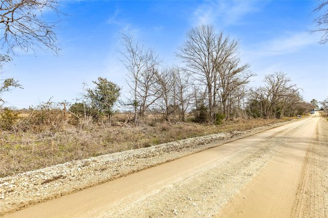 3484 Hackett Branch Road, Midway, TX 75852