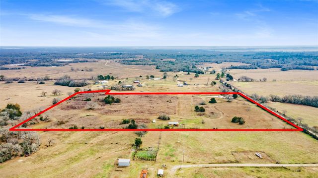 3484 Hackett Branch Road, Midway, TX 75852