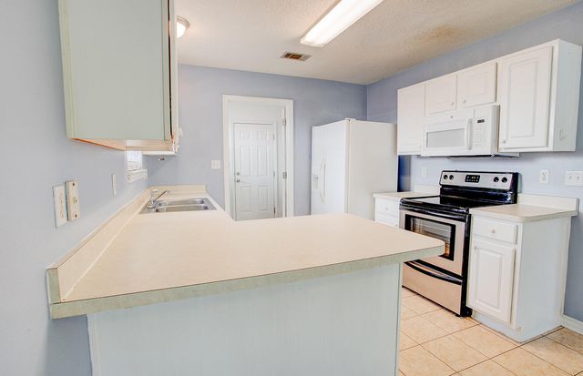 3998 Lauren Court, Destin, FL 32541