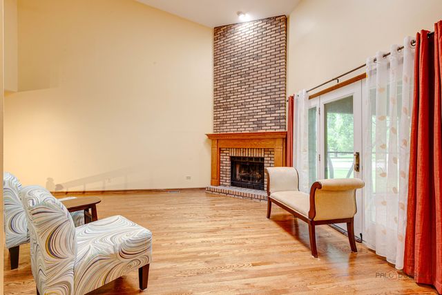1613 Pebble Beach Drive, Hoffman Estates, IL 60169