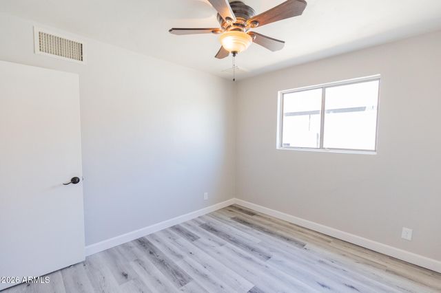 1305 W LAIRD Street, Tempe, AZ 85281