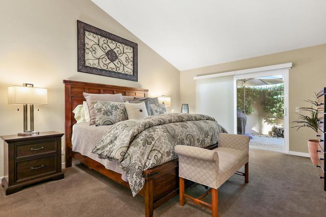 76745 Chrysanthemum Way, Palm Desert, CA 92211