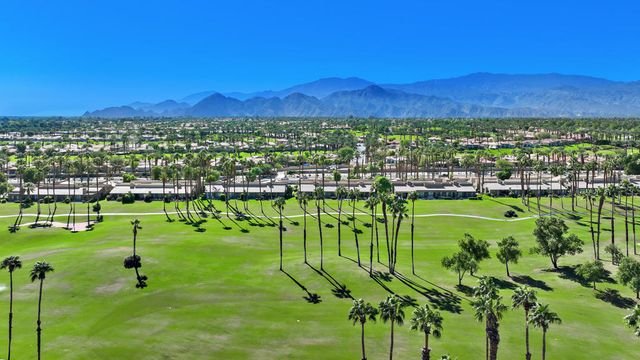 76745 Chrysanthemum Way, Palm Desert, CA 92211