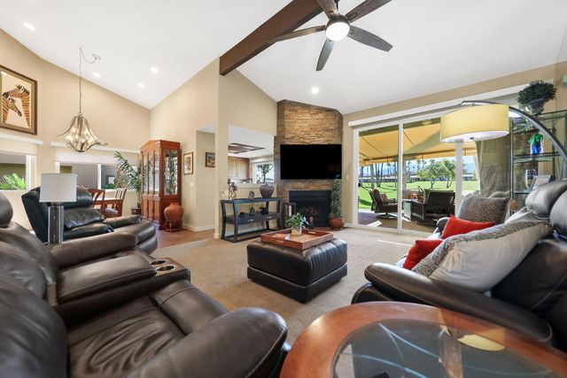 76745 Chrysanthemum Way, Palm Desert, CA 92211