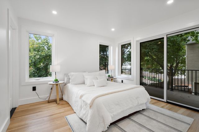 21 Keith St 2, Watertown, MA 02472