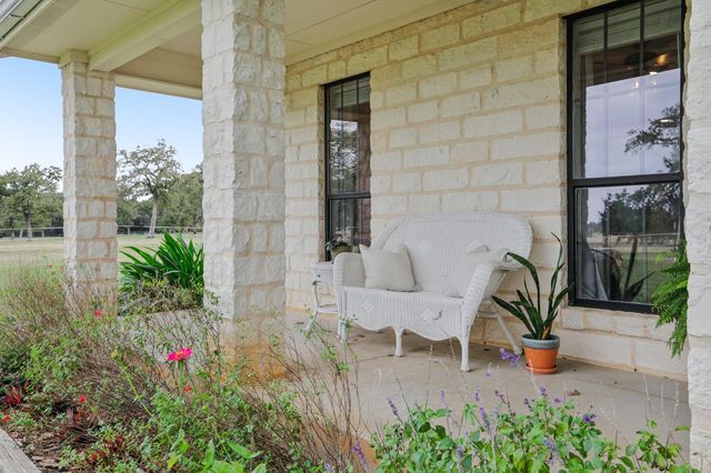 2160 County Road 305, Rockdale, TX 76567