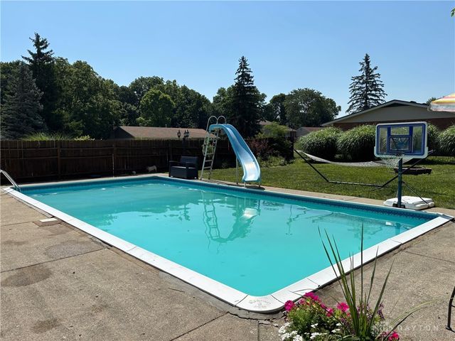 6229 Cheri Lynne Drive, Clayton, OH 45415