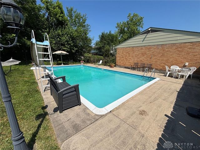 6229 Cheri Lynne Drive, Clayton, OH 45415