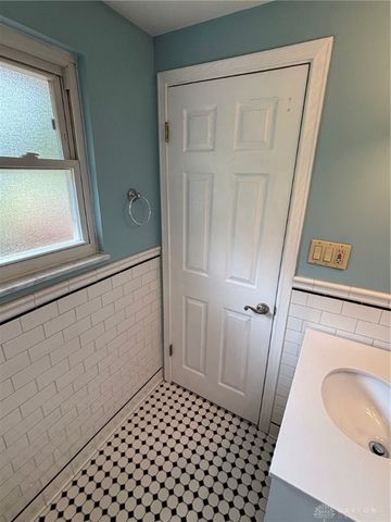6229 Cheri Lynne Drive, Clayton, OH 45415