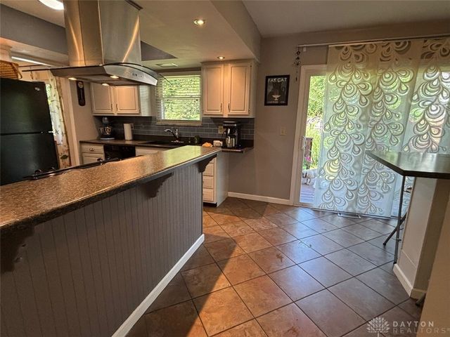 6229 Cheri Lynne Drive, Clayton, OH 45415