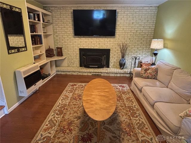 6229 Cheri Lynne Drive, Clayton, OH 45415