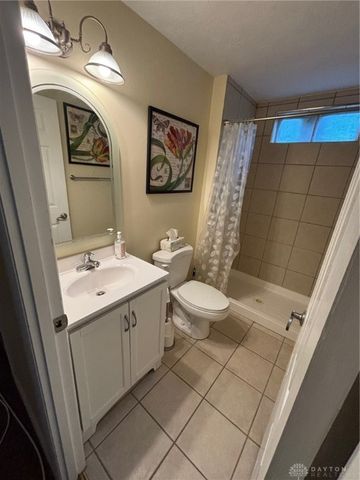 6229 Cheri Lynne Drive, Clayton, OH 45415