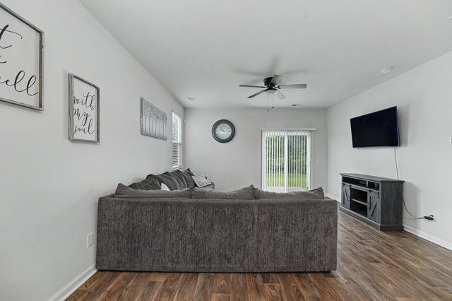 117 Sunray Lane, Summerville, SC 29486
