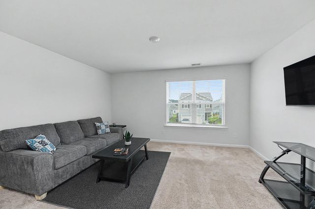 117 Sunray Lane, Summerville, SC 29486