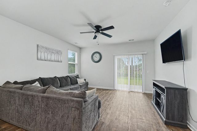 117 Sunray Lane, Summerville, SC 29486