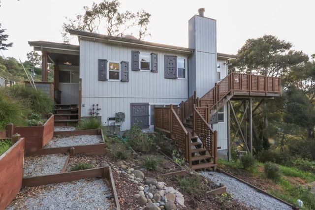 627 Loma Prieta Drive, Aptos, CA 95003