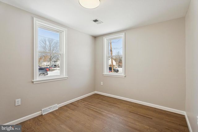 306 GRAPE ST, Warminster, PA 18974