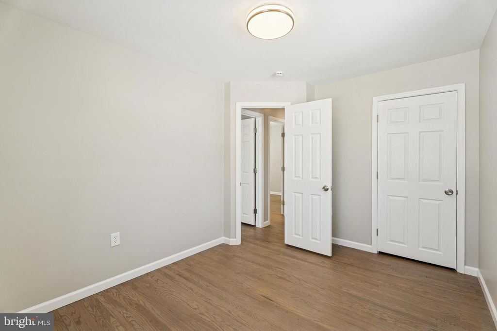 Image 21 of property listing at 306 GRAPE ST, Warminster, PA 18974