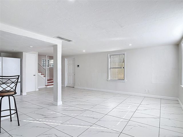 941 HARTFORD AVENUE, Daytona Beach, FL 32117