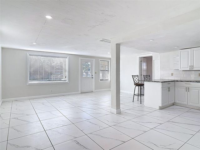 941 HARTFORD AVENUE, Daytona Beach, FL 32117