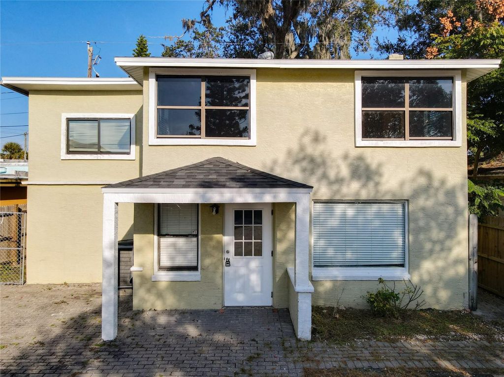 941 HARTFORD AVENUE, Daytona Beach, FL 32117