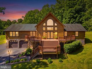 440 BRISTOL DR, Winchester, VA 22603