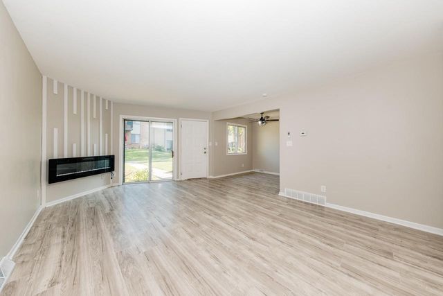 W169N11492 Biscayne DRIVE, Germantown, WI 53022