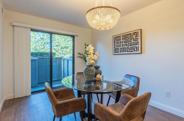 3850 Rio Road 24, Carmel, CA 93923