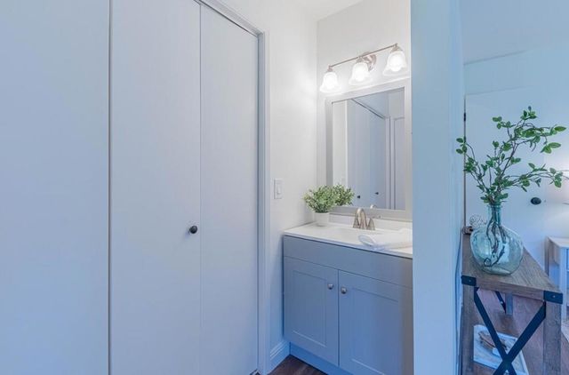 3850 Rio Road 24, Carmel, CA 93923