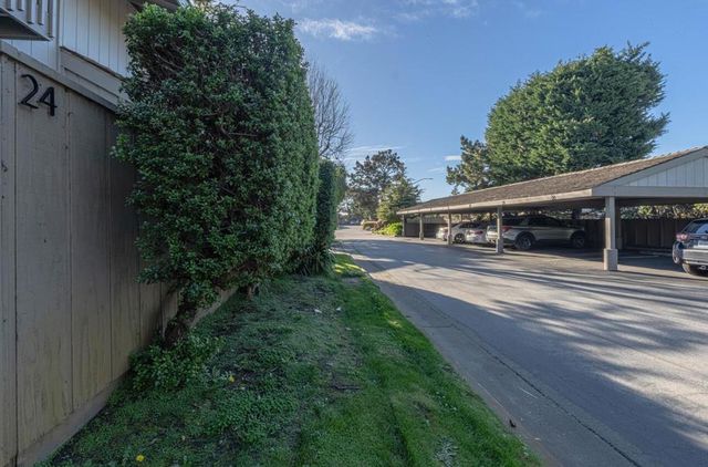 3850 Rio Road 24, Carmel, CA 93923