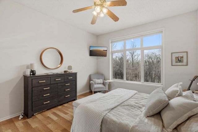 9813 Linden Avenue N, Brooklyn Park, MN 55443