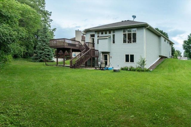 9813 Linden Avenue N, Brooklyn Park, MN 55443