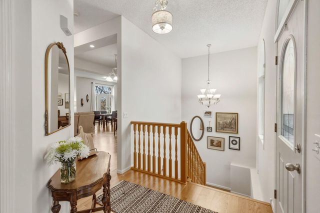 9813 Linden Avenue N, Brooklyn Park, MN 55443