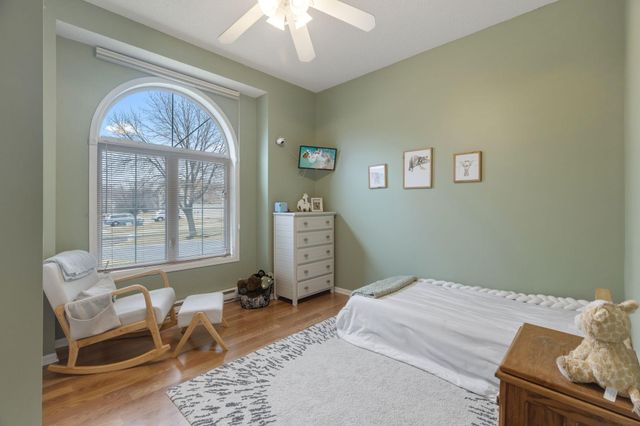 9813 Linden Avenue N, Brooklyn Park, MN 55443