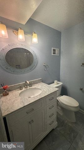 5365 THUNDER HILL RD, Columbia, MD 21045