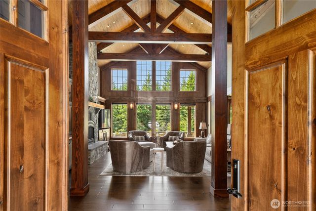 40 Silver Queen Lane, Cle Elum, WA 98922