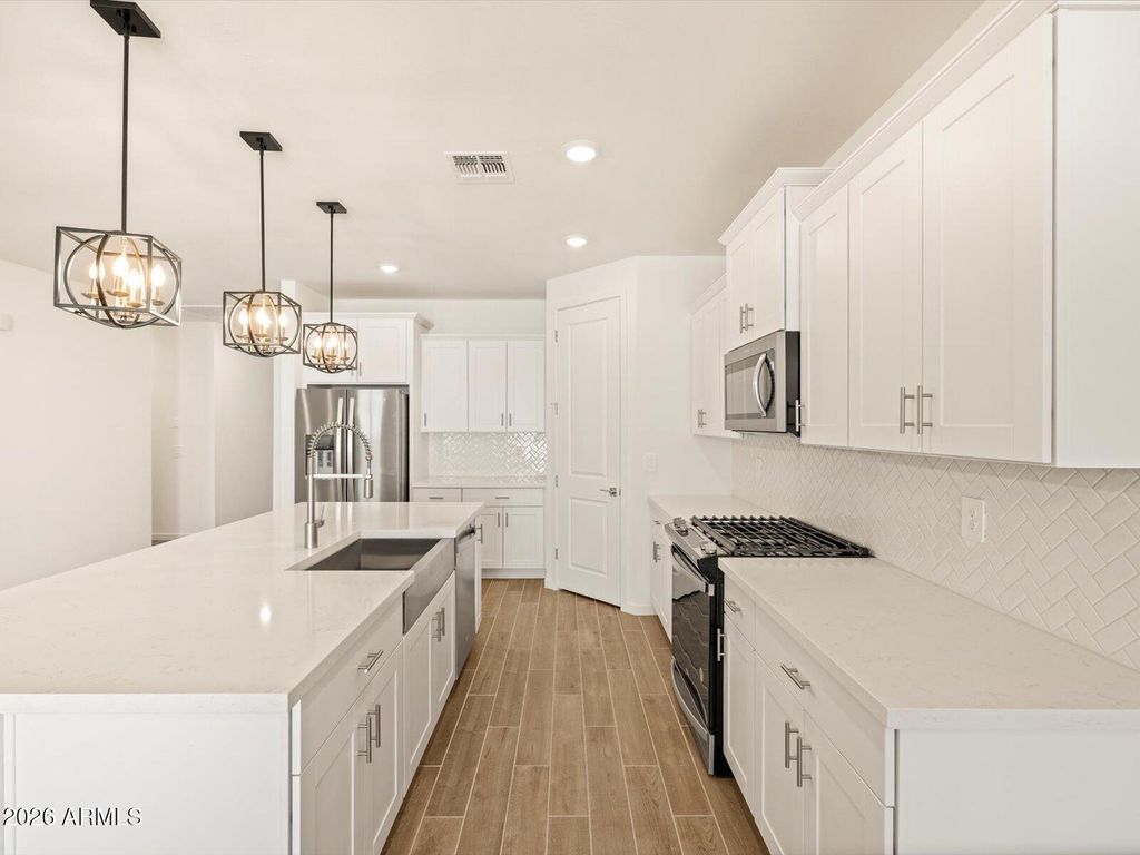 20296 N 226TH Lane, Surprise, AZ 85387 — exterior