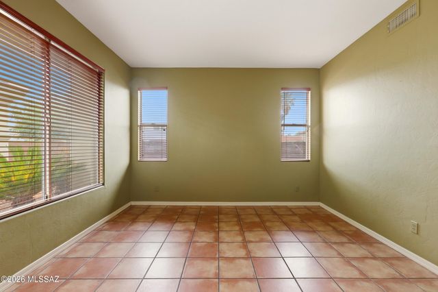 7831 E Solace Place, Tucson, AZ 85750